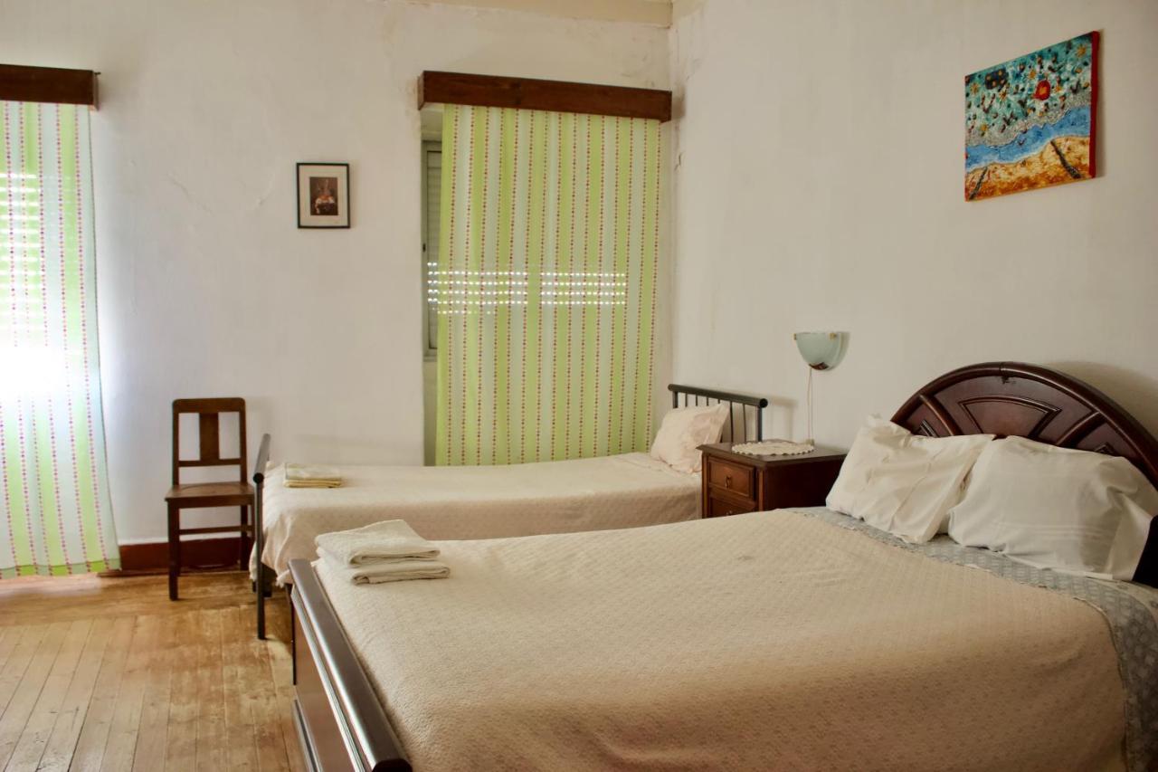 Residencial Tarouca Bed & Breakfast Fundão Eksteriør bilde